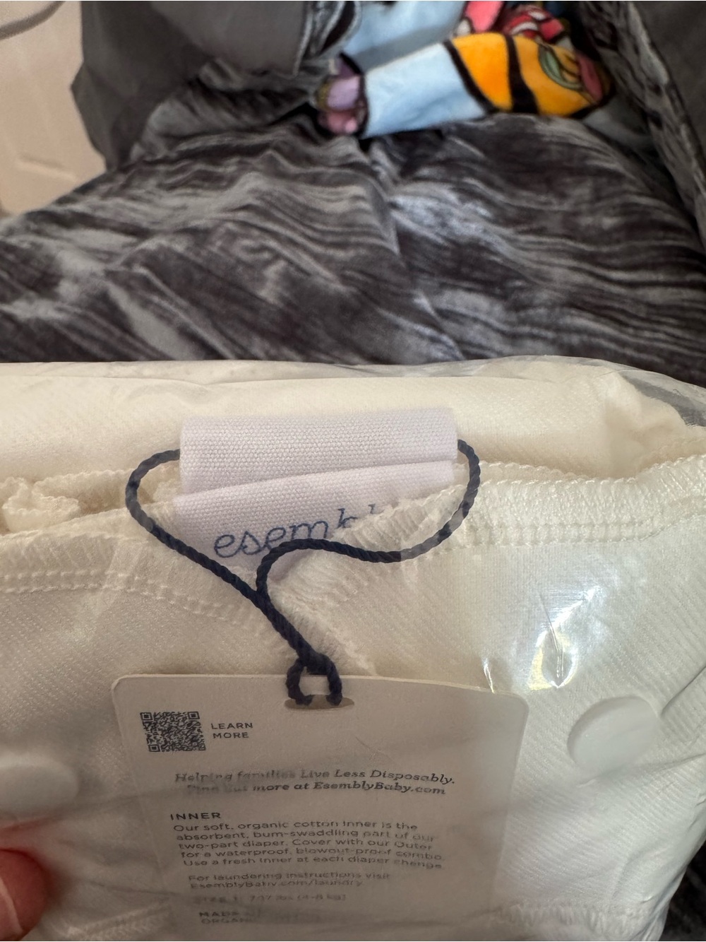 Assembly Organic Cotton White Cloth Diaper Inner Covers - White 2 pack - Picture 5 of 6